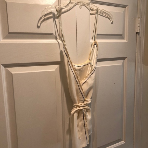 Rag&Bone cami, if this is not the most beautiful😻cami then I don’t know - Picture 5 of 9